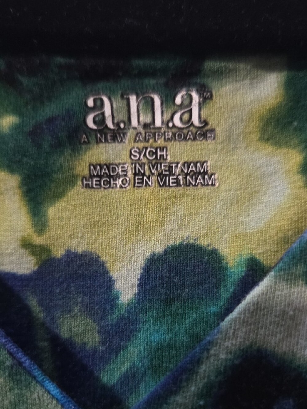 a.n.a Green & Blue Floral V-Neck Dress - Picture 2 of 10
